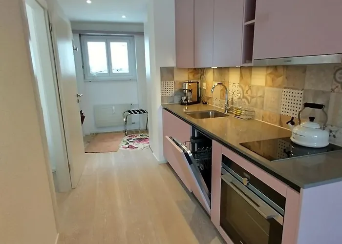 Montanji 7- Neu Renoviert, Tolle Aussicht! Διαμέρισμα Leukerbad